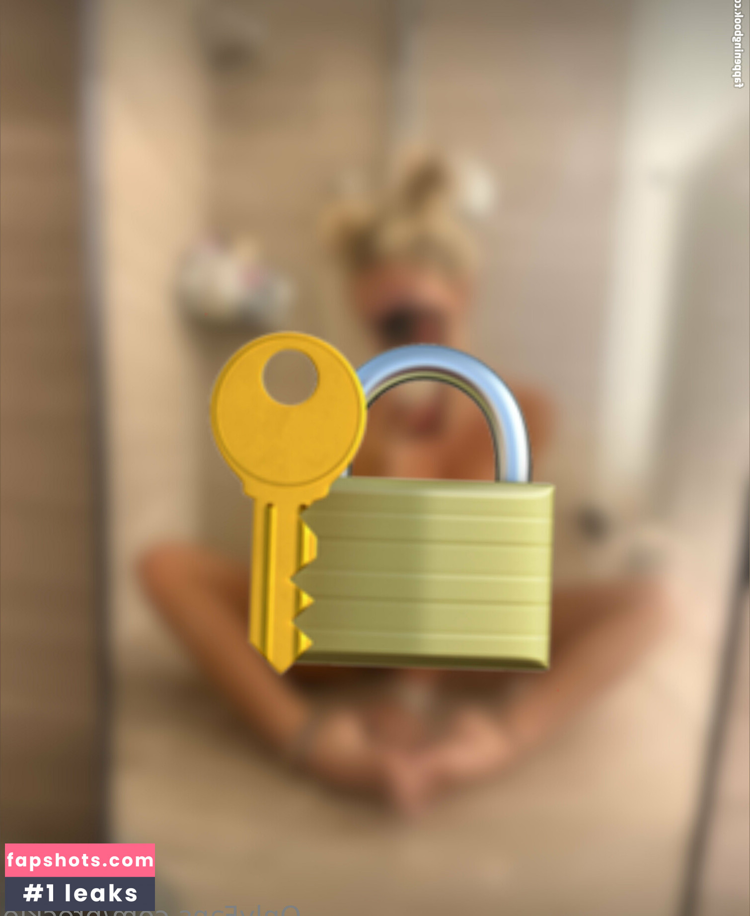 breckie gallery photo #3