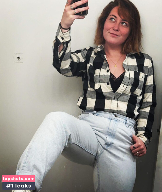 Bree Kiley gallery photo #7