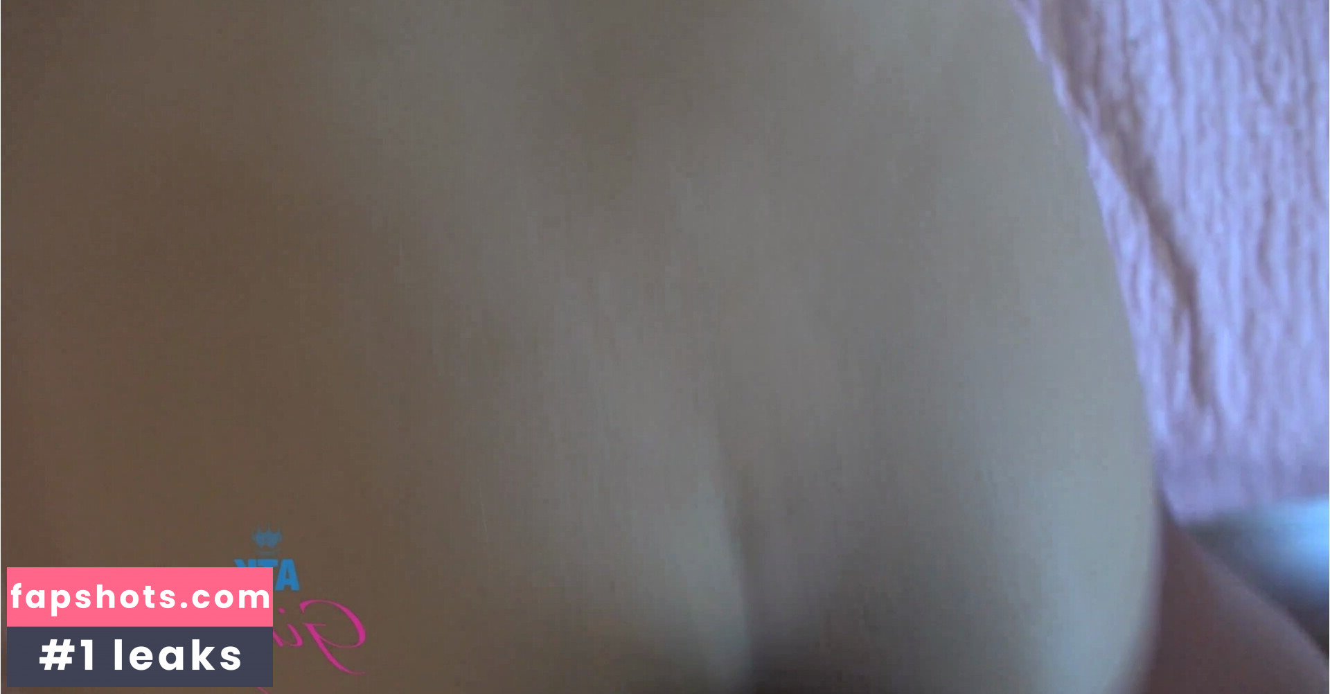 Breezy Bri gallery photo #5