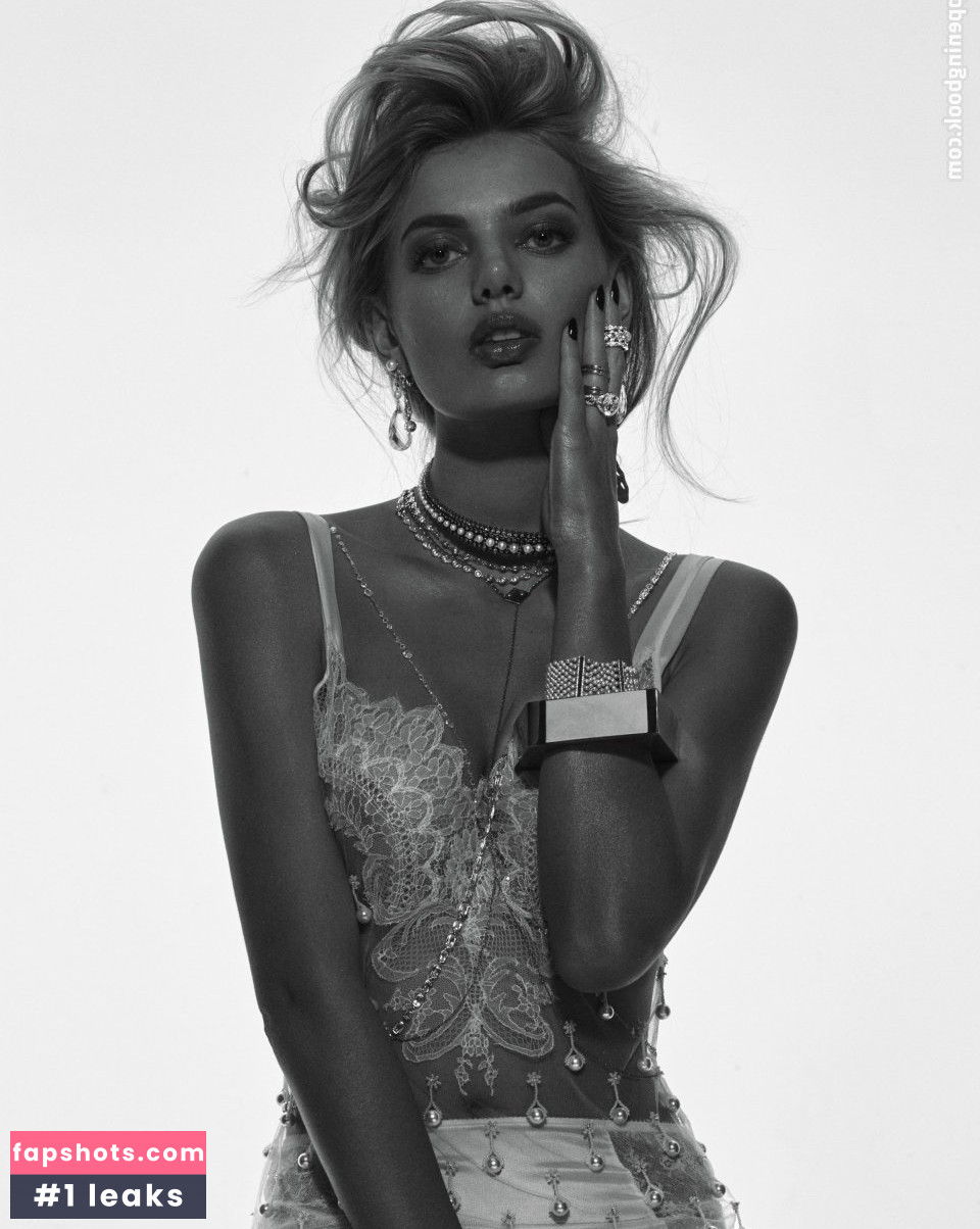 Bregje Heinen Nude Leaks OnlyFans Photos #175 - LeakJerk