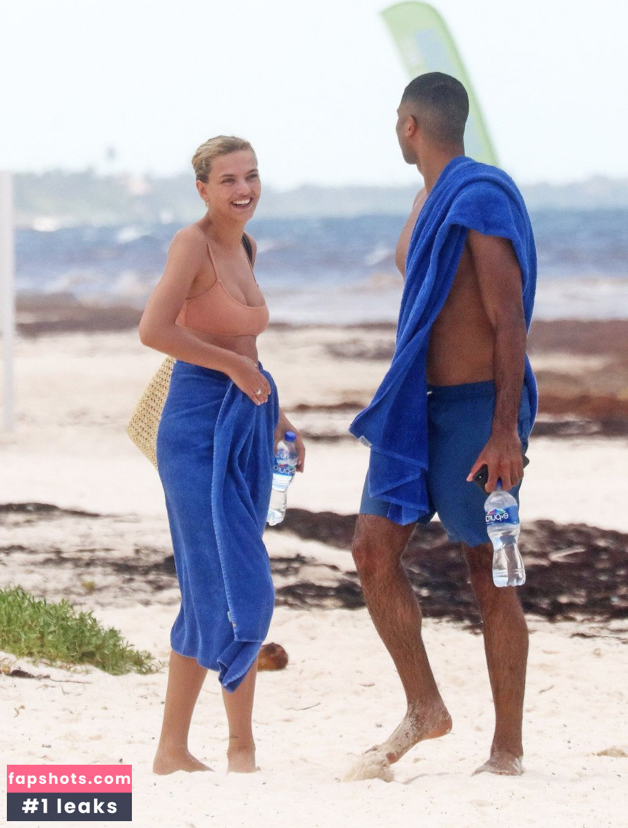 Bregje Heinen Nude Leaks OnlyFans Photos #231 - LeakJerk