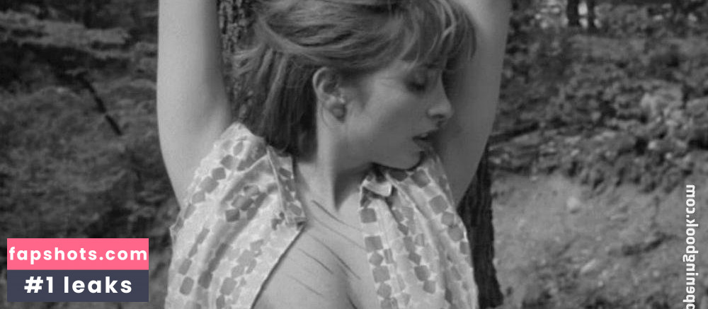 Brenda Denaut nude babe gallery