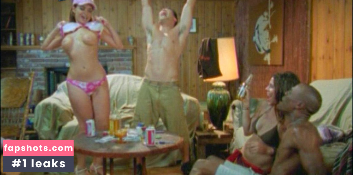 Brenda Lyn Mejia gallery photo #8