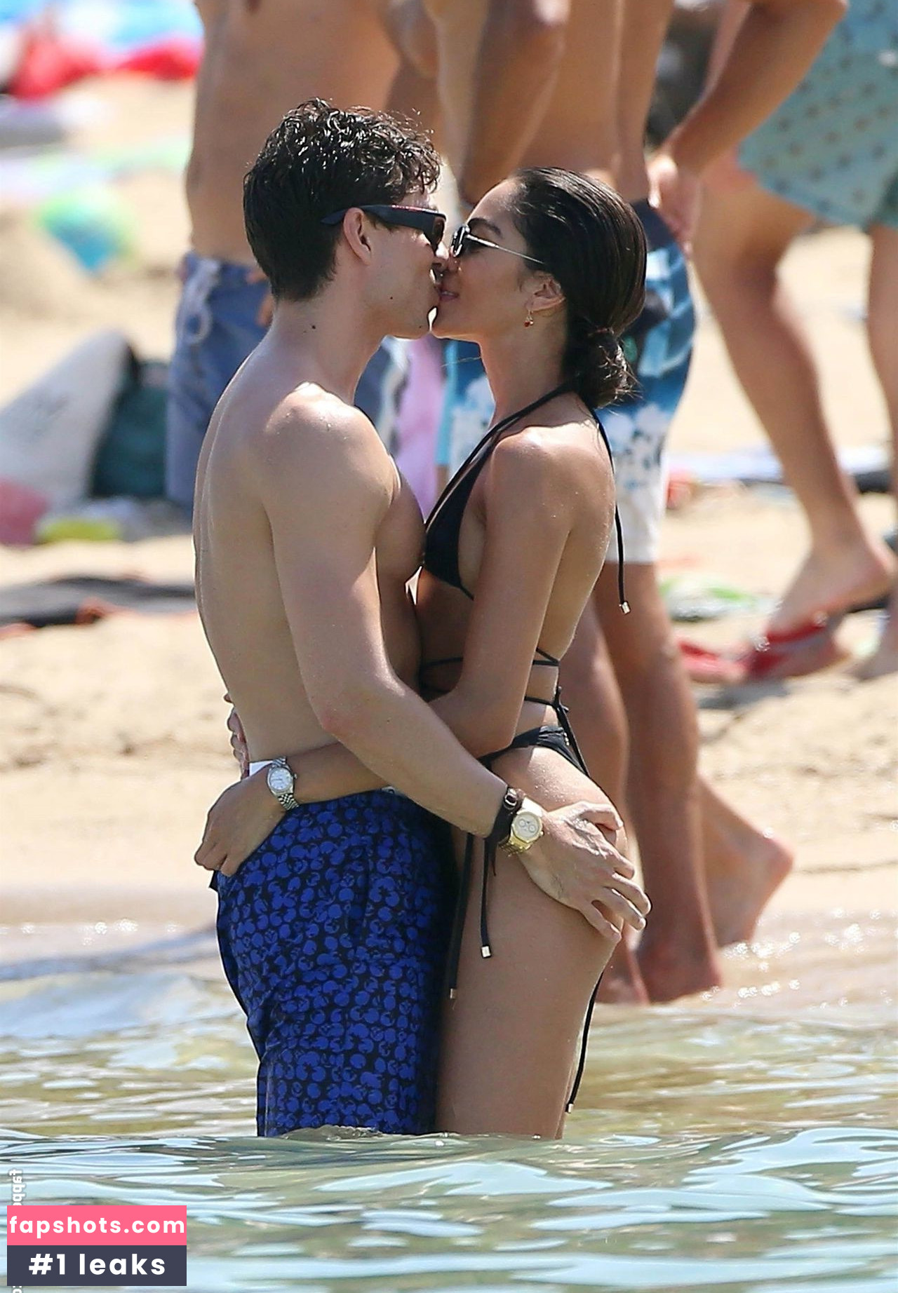 Brenda Santos gallery photo #61