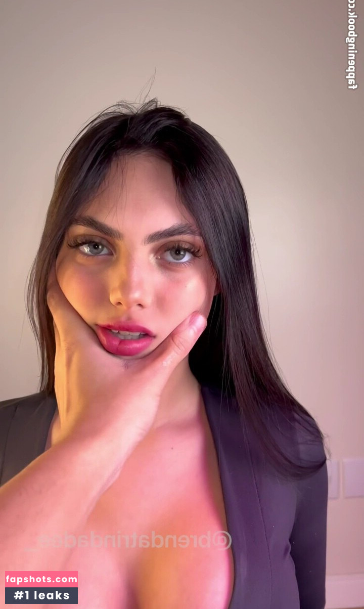 Brenda Trindade gallery photo #648