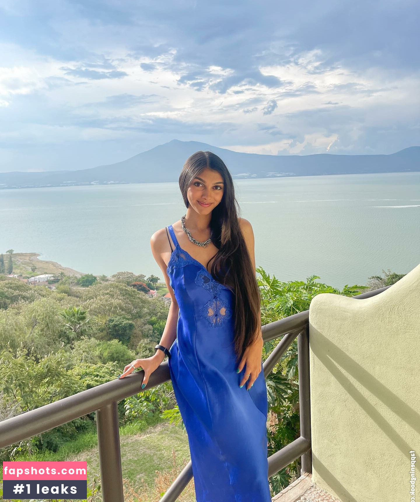 Brenna Marie Narayan gallery photo #14