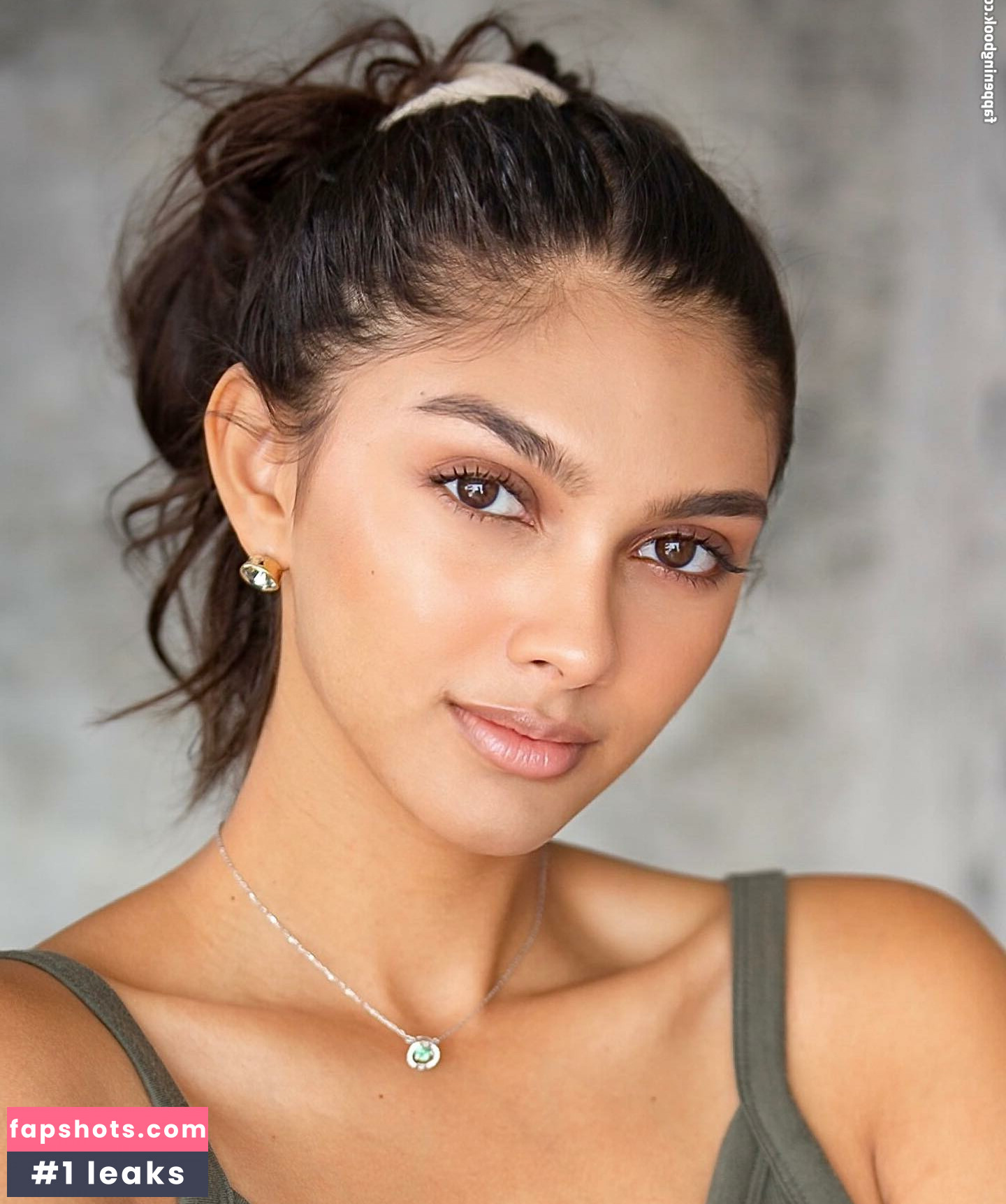 Brenna Marie Narayan gallery photo #18