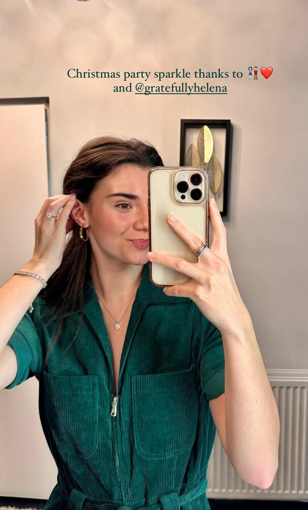 brett-cooper gallery photo #235