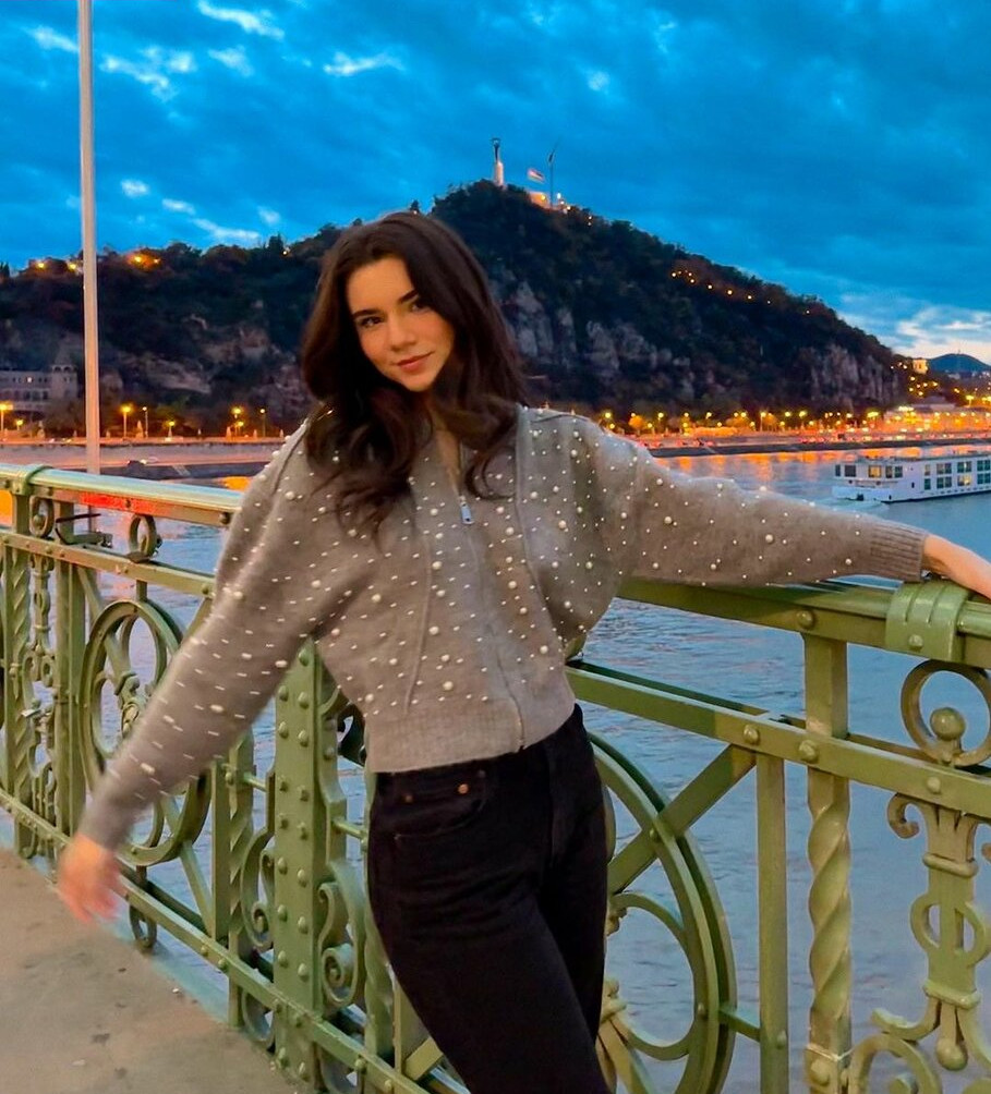 brett-cooper gallery photo #243