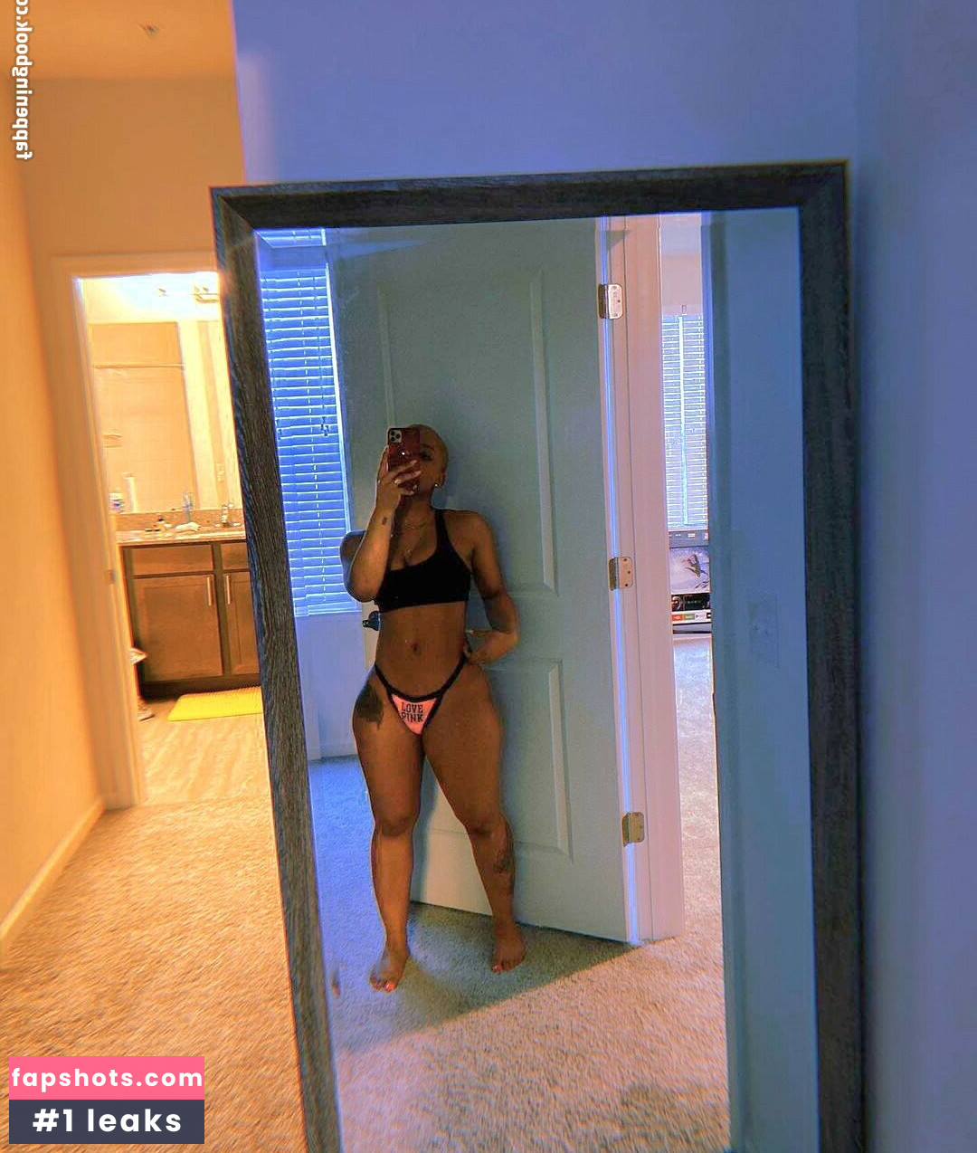 Brezilla nude babe gallery