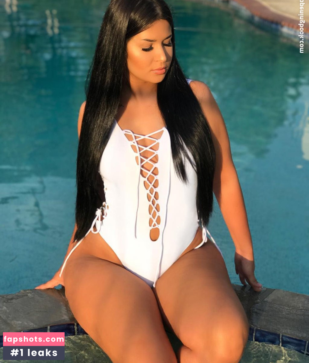 Bri Martinez gallery photo #18