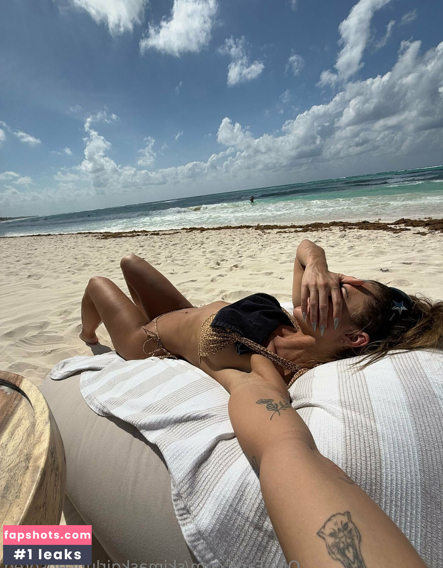 Briana Armbruster gallery photo #19