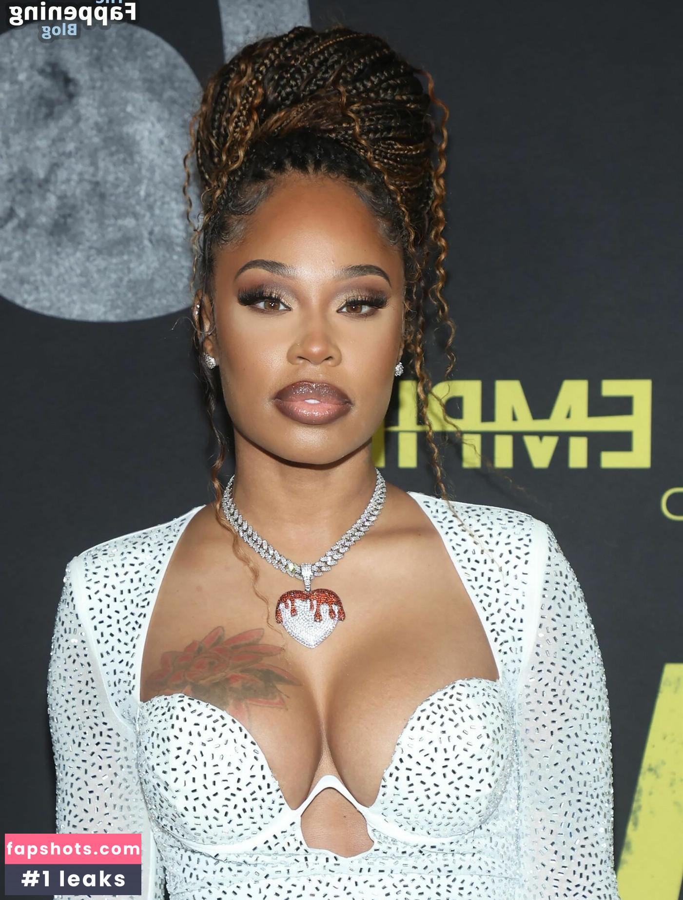 Briana Hampton gallery photo #12