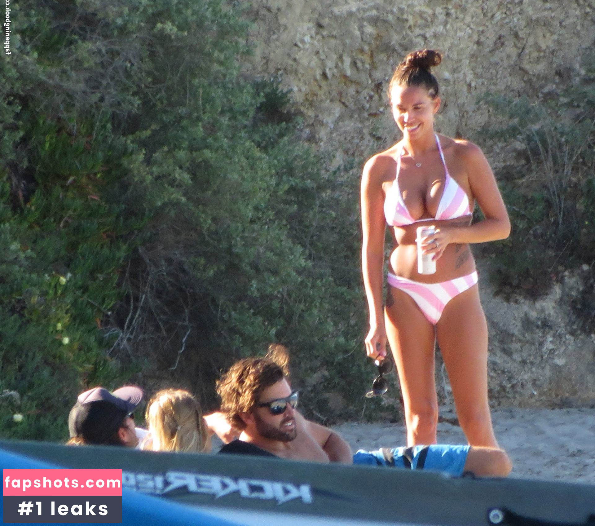 Briana Jungwirth gallery photo #120