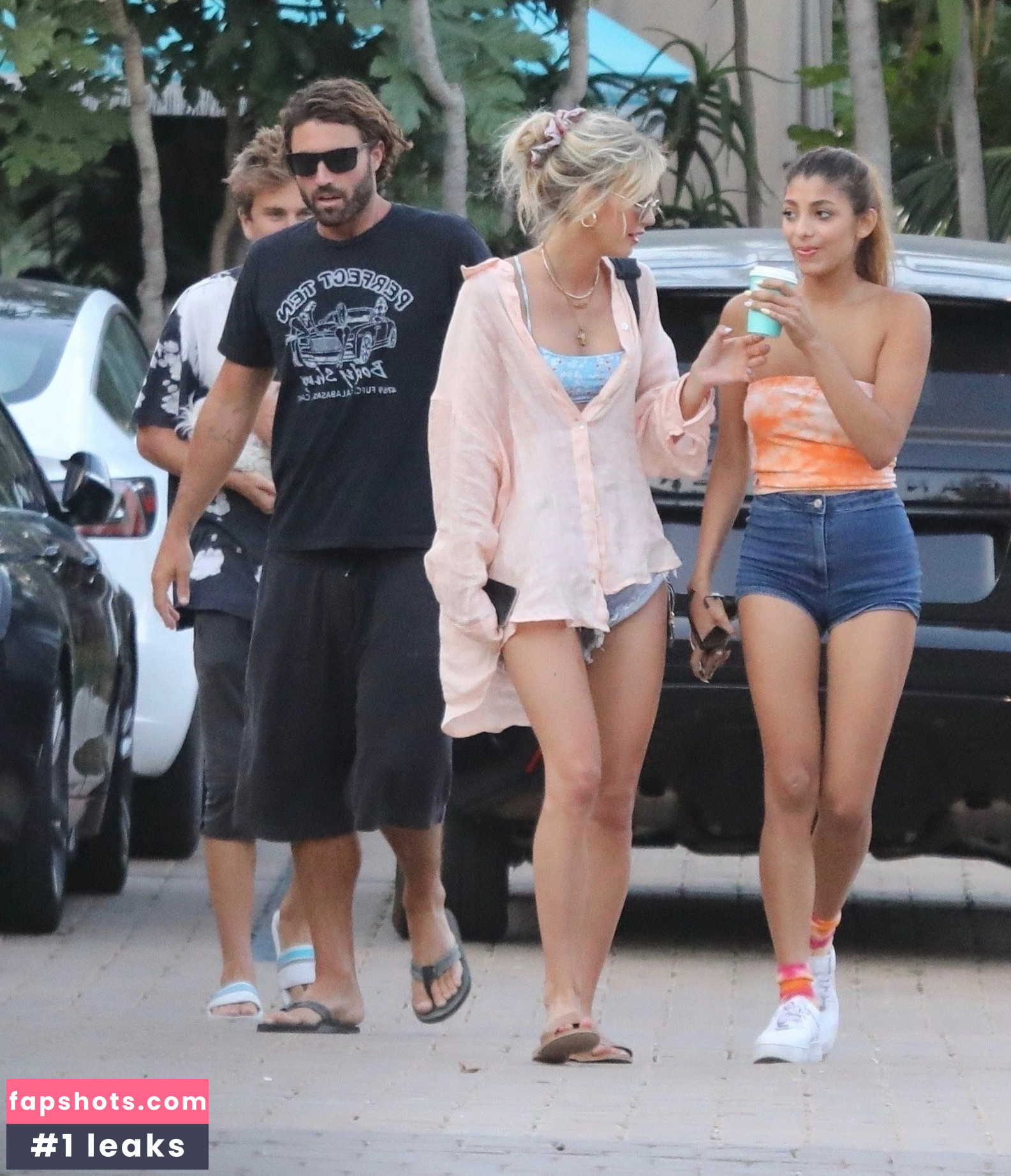 Briana Jungwirth gallery photo #14