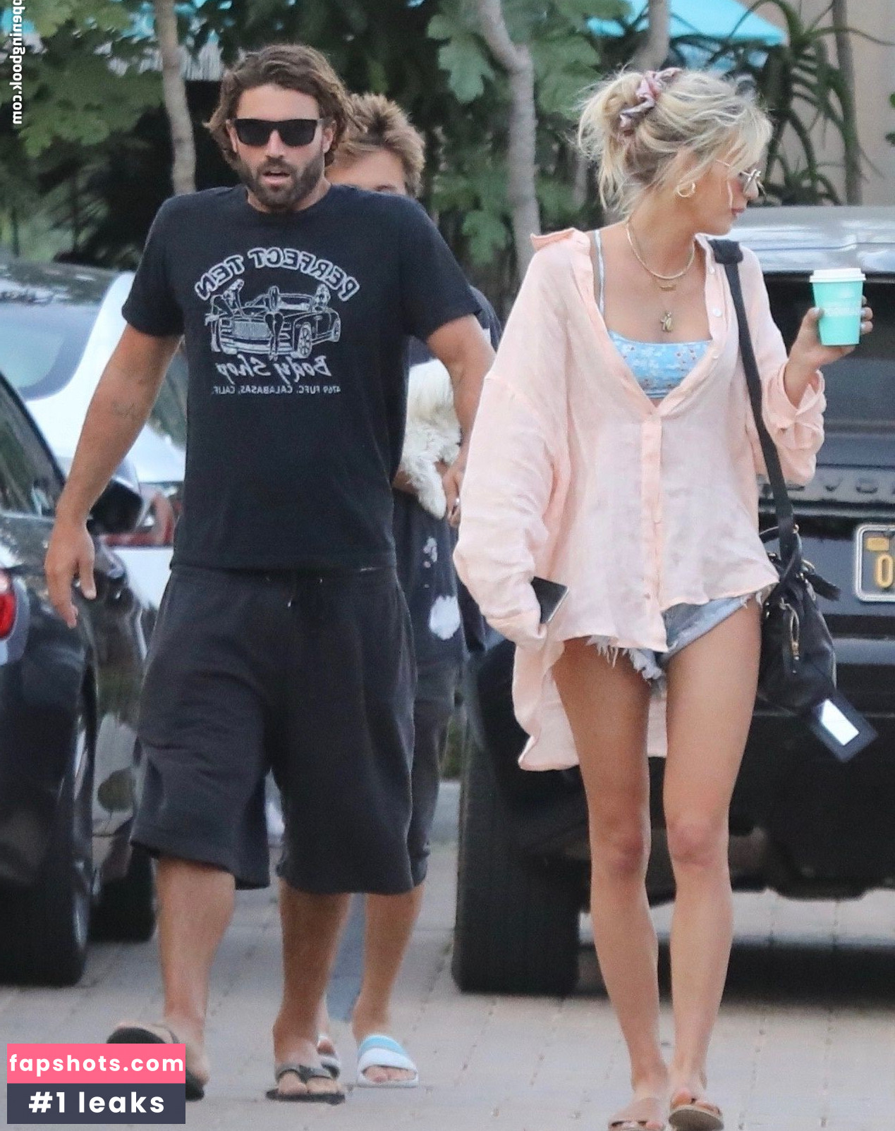 Briana Jungwirth gallery photo #26