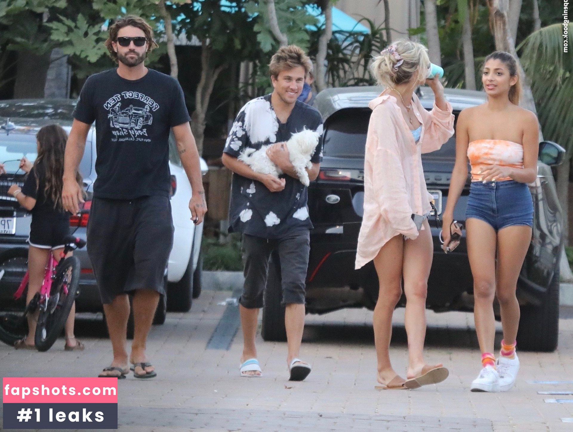 Briana Jungwirth gallery photo #27