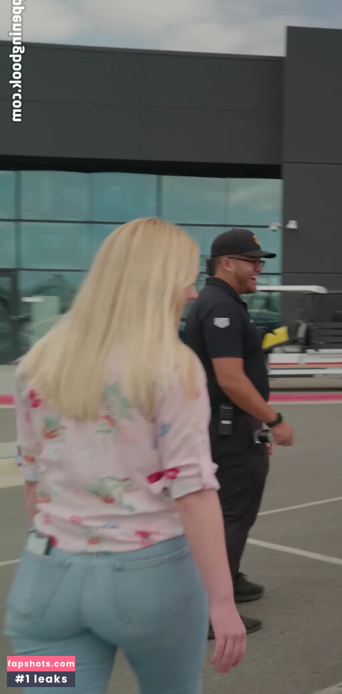 Briana White gallery photo #20