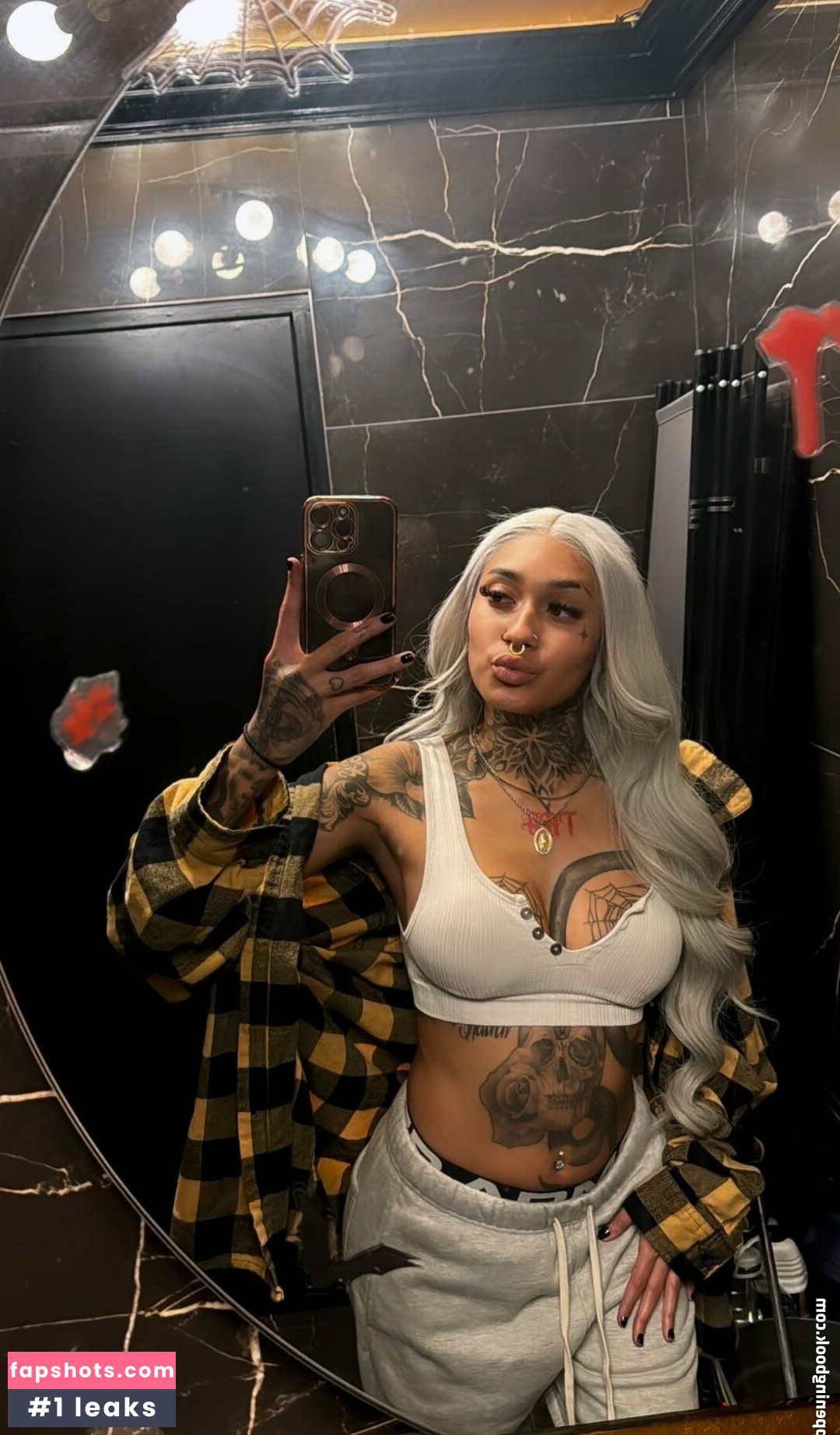 briani_arlyn gallery photo #3