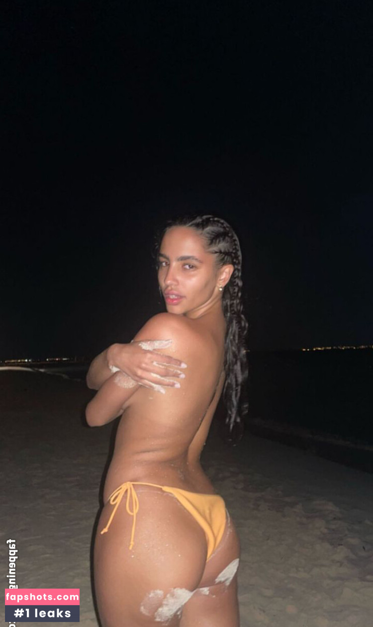 Brianna Anderson gallery photo #5