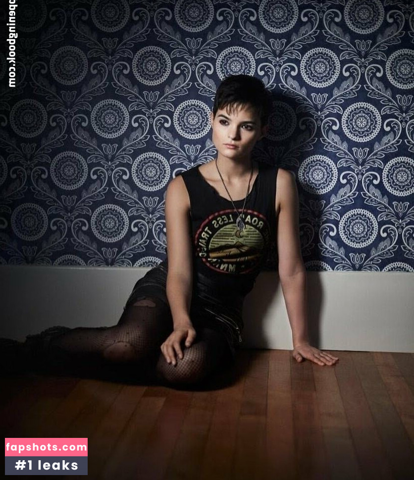 Brianna Hildebrand gallery photo #11