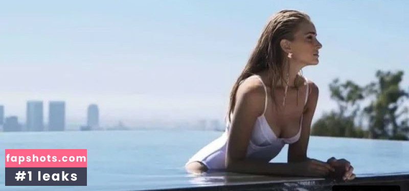 Brianne Howey Filtración Desnuda OnlyFans Foto #12 - Fapshots