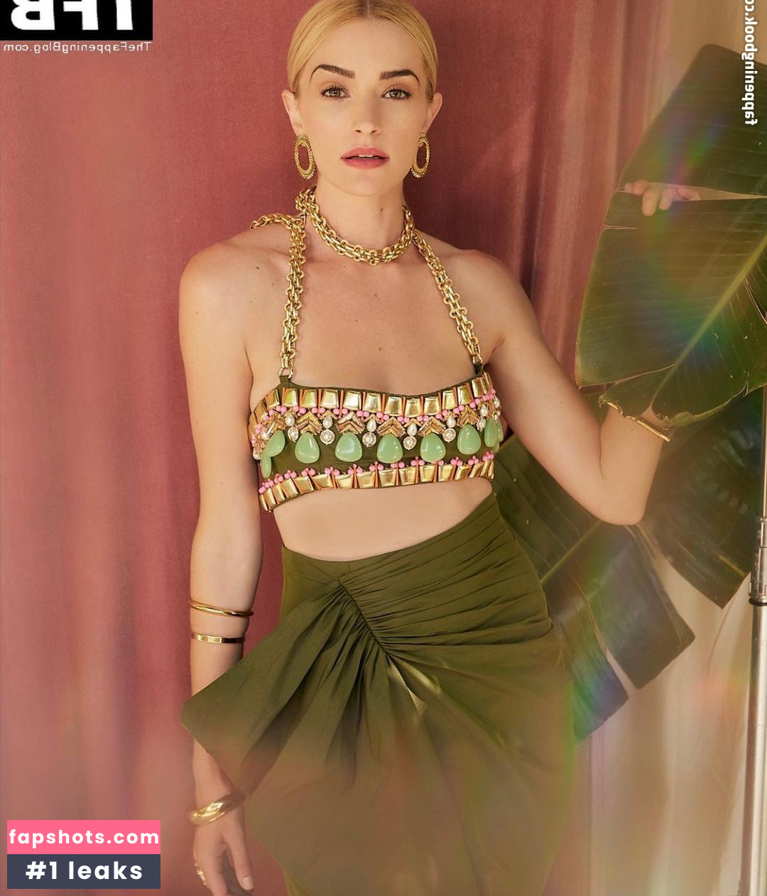 Brianne Howey Filtración Desnuda OnlyFans Foto #37 - Fapshots