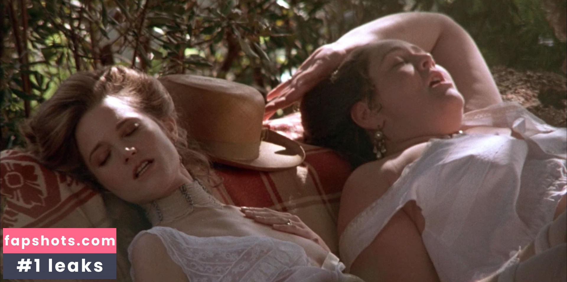 Bridget Fonda gallery photo #11