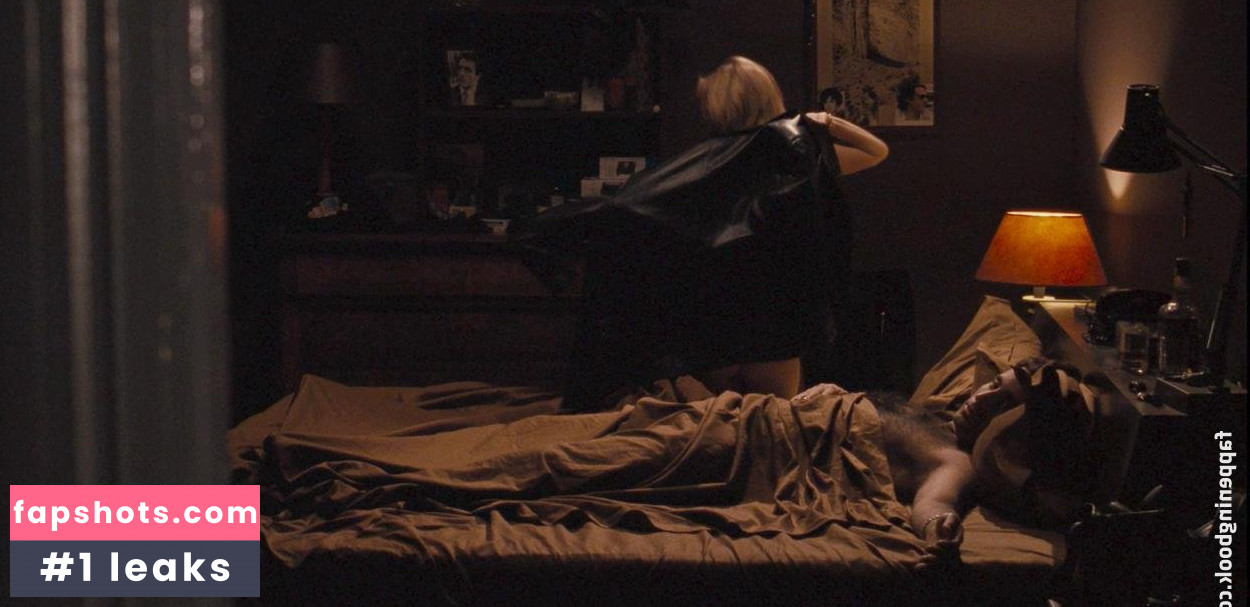 Bridget Fonda gallery photo #13