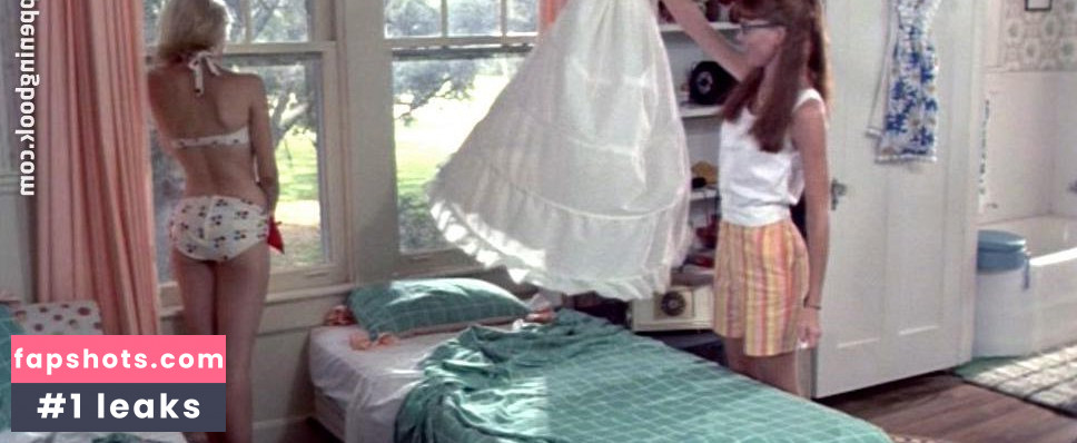 Bridget Fonda gallery photo #22