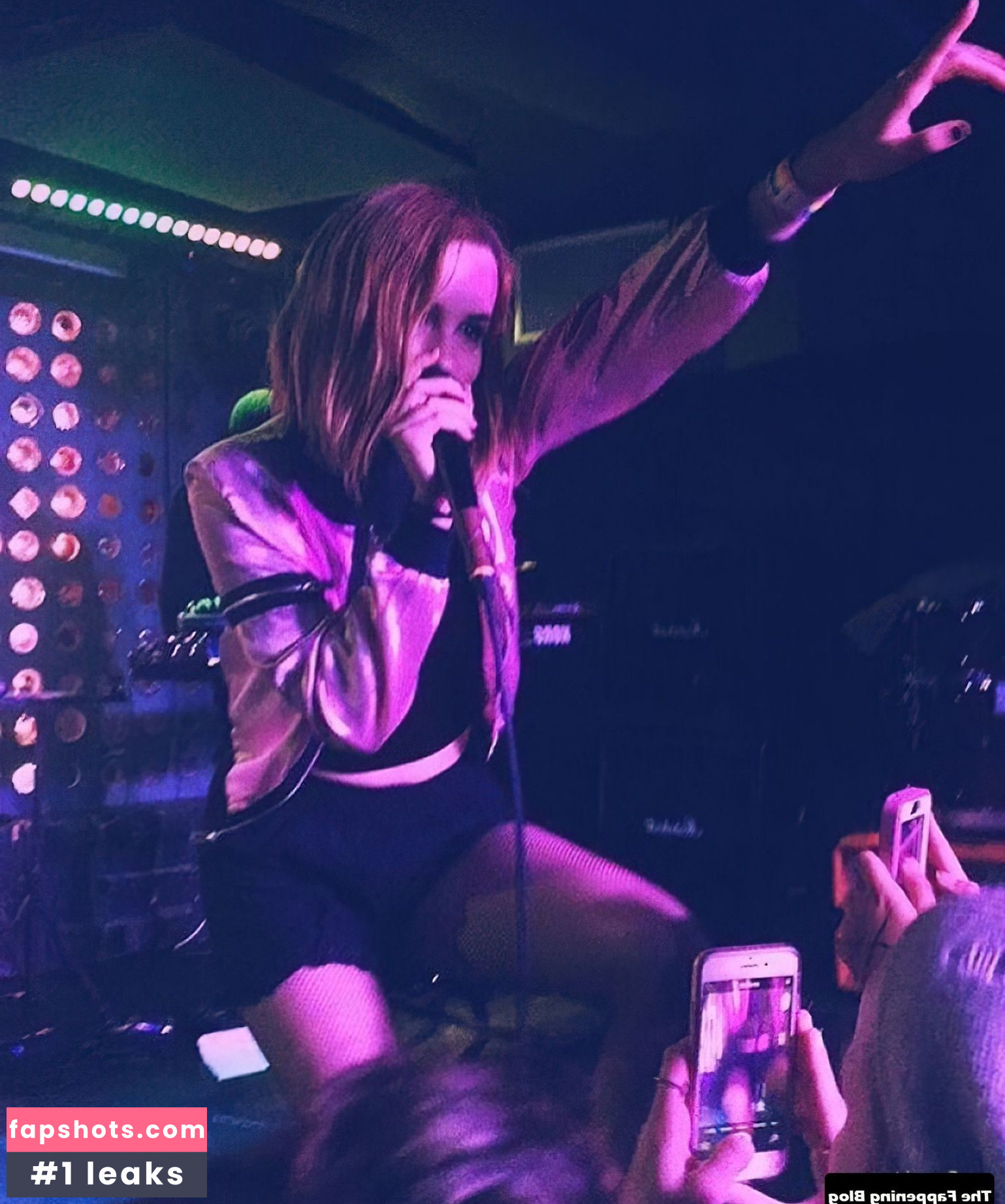 Bridgit Mendler gallery photo #27