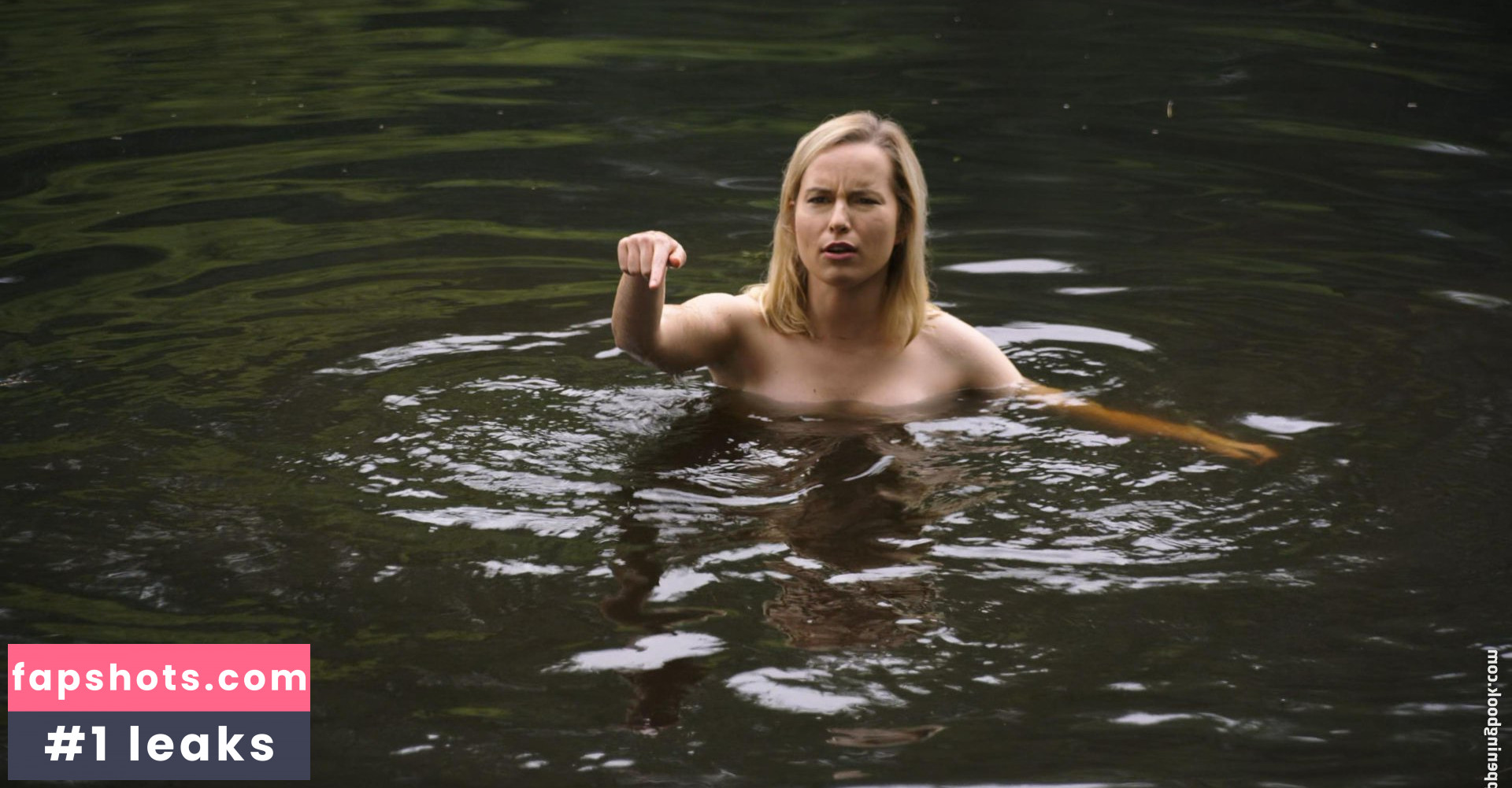 Bridgit Mendler gallery photo #37