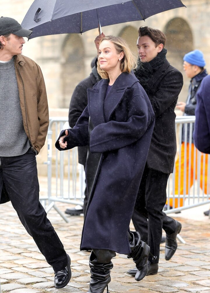 brie-larson-1 gallery photo #1039