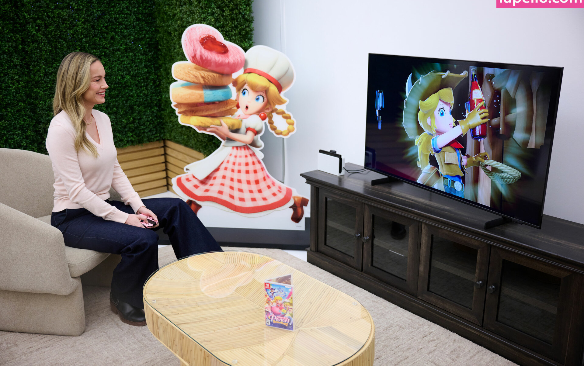 brie-larson-1 gallery photo #1114