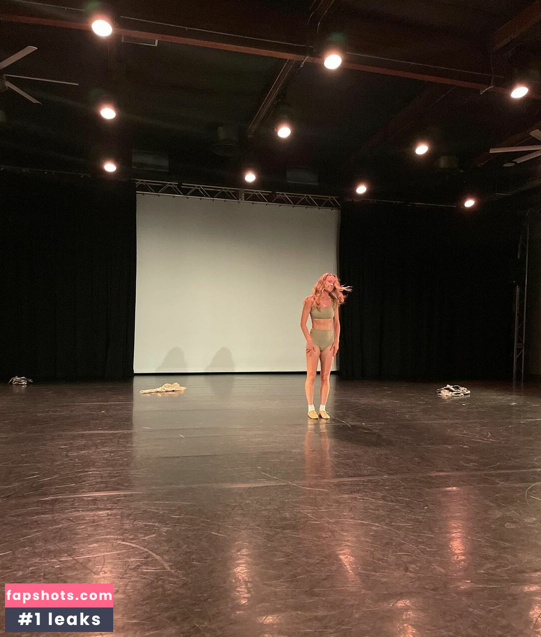 Brie Larson Nahé úniky fotek pouze od fanoušků #227 - Fapshots