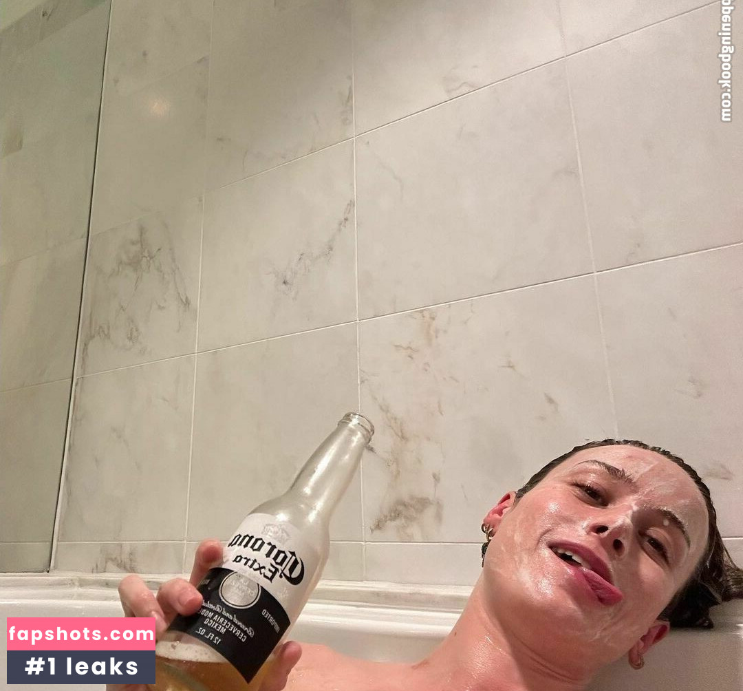 Brie Larson Nude Leaks OnlyFans Photos #345 - LeakJerk