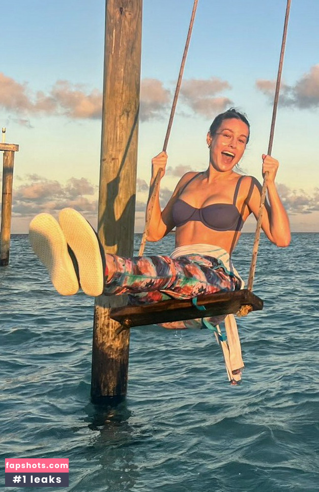 Brie Larson Nude Leaks OnlyFans Photos #354 - LeakJerk