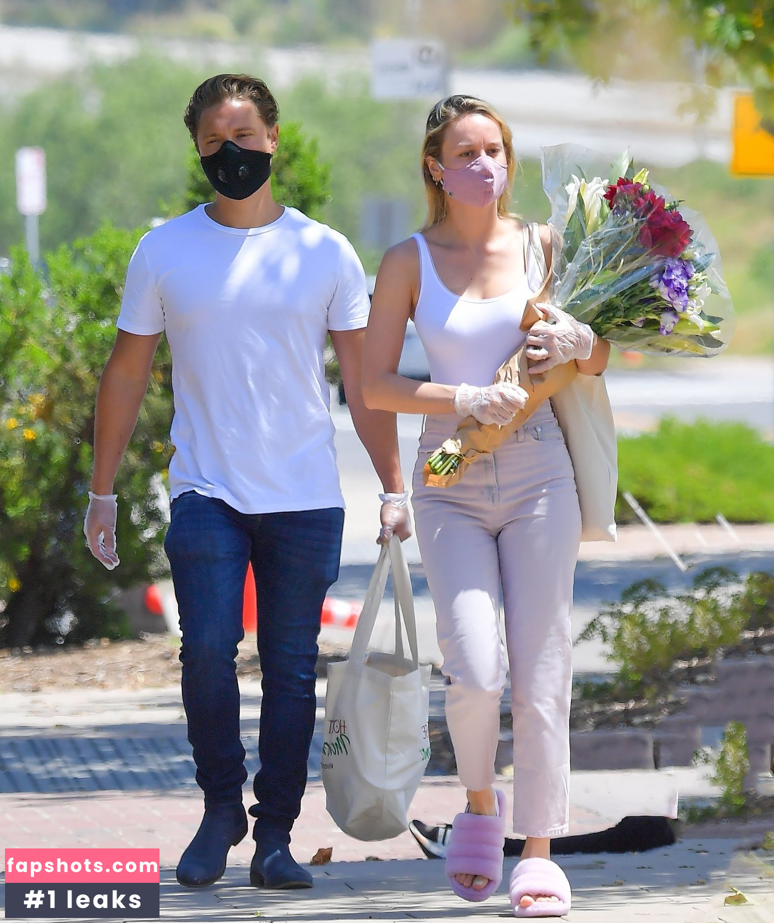 Brie Larson Nude Leaks OnlyFans Photos #505 - LeakJerk