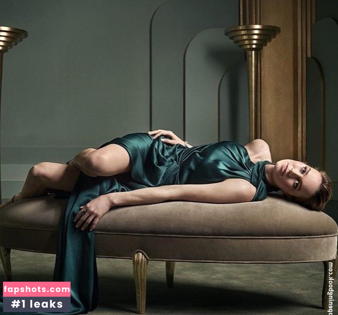 Brie Larson Nude Leaks OnlyFans Photos #659 - Fapshots