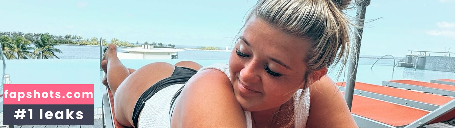 Brielle Ryan gallery photo #3