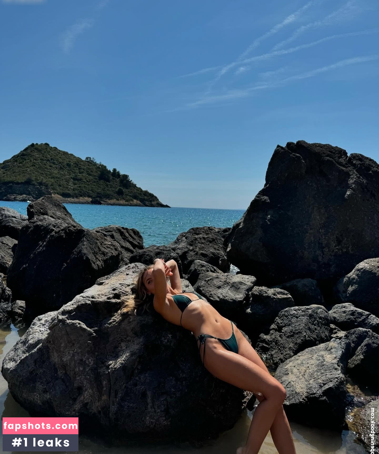 BrieWallz gallery photo #22