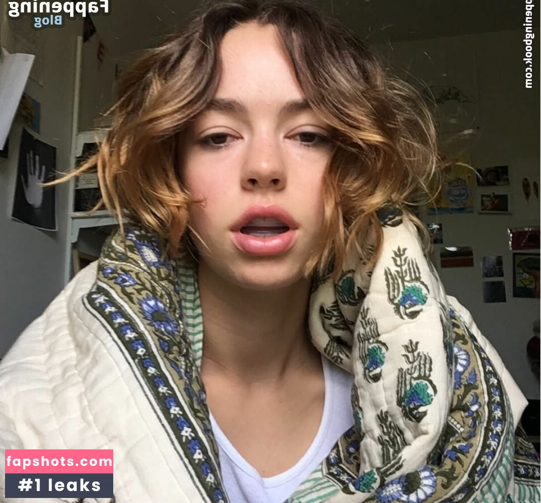 Brigette Lundy-Paine Nude Leaks OnlyFans Photos #21 - Fapshots