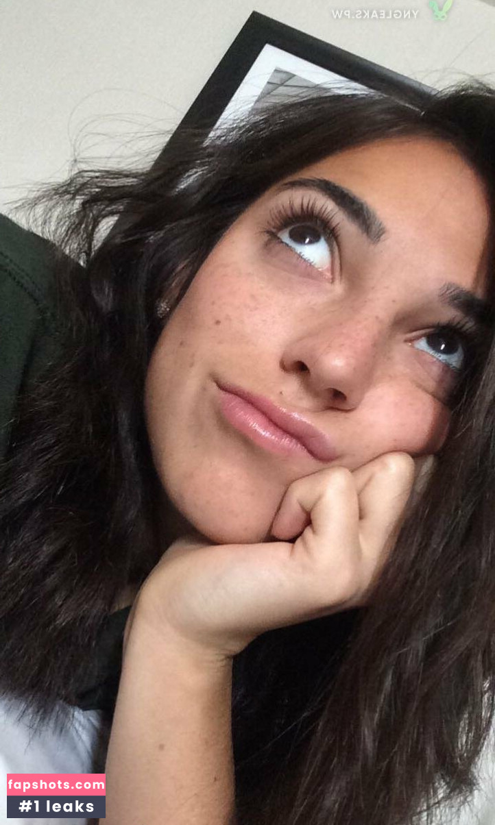 Brigit Sinaga gallery photo #15