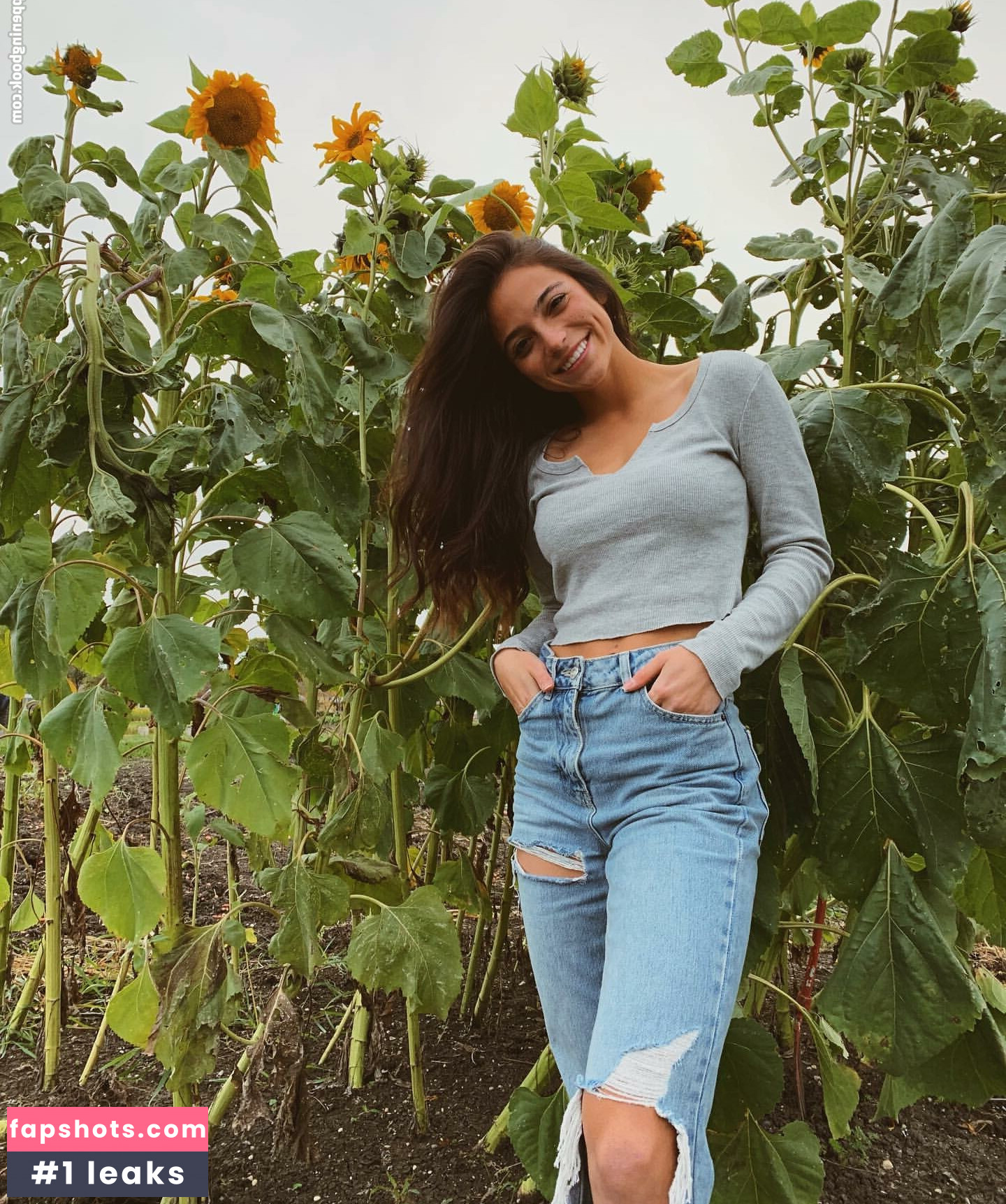 Brigit Sinaga gallery photo #5