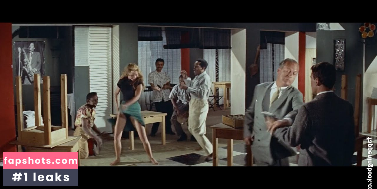 Brigitte Bardot gallery photo #23