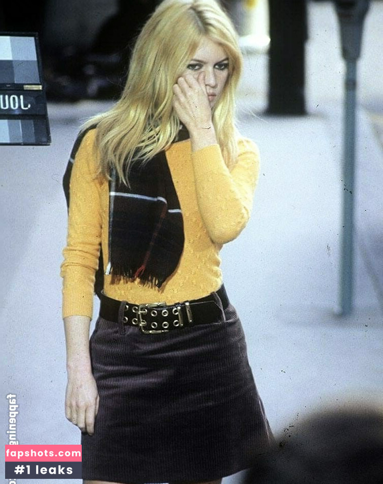 Brigitte Bardot gallery photo #35