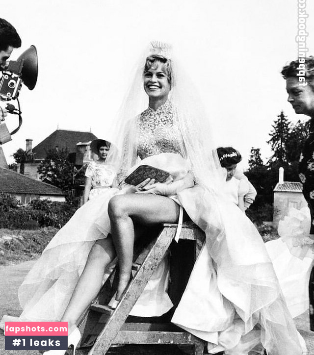 Brigitte Bardot gallery photo #36