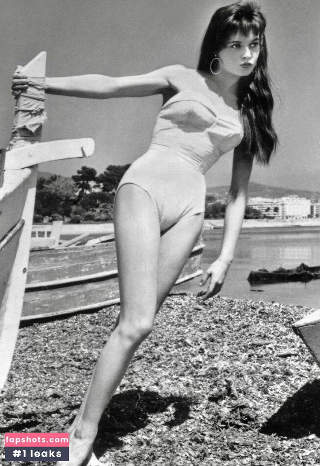 Brigitte Bardot gallery photo #42