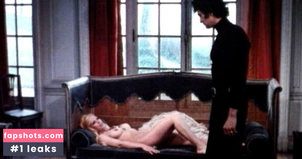 Brigitte De Borghese Nude Leaks OnlyFans Photos #13 - LeakJerk