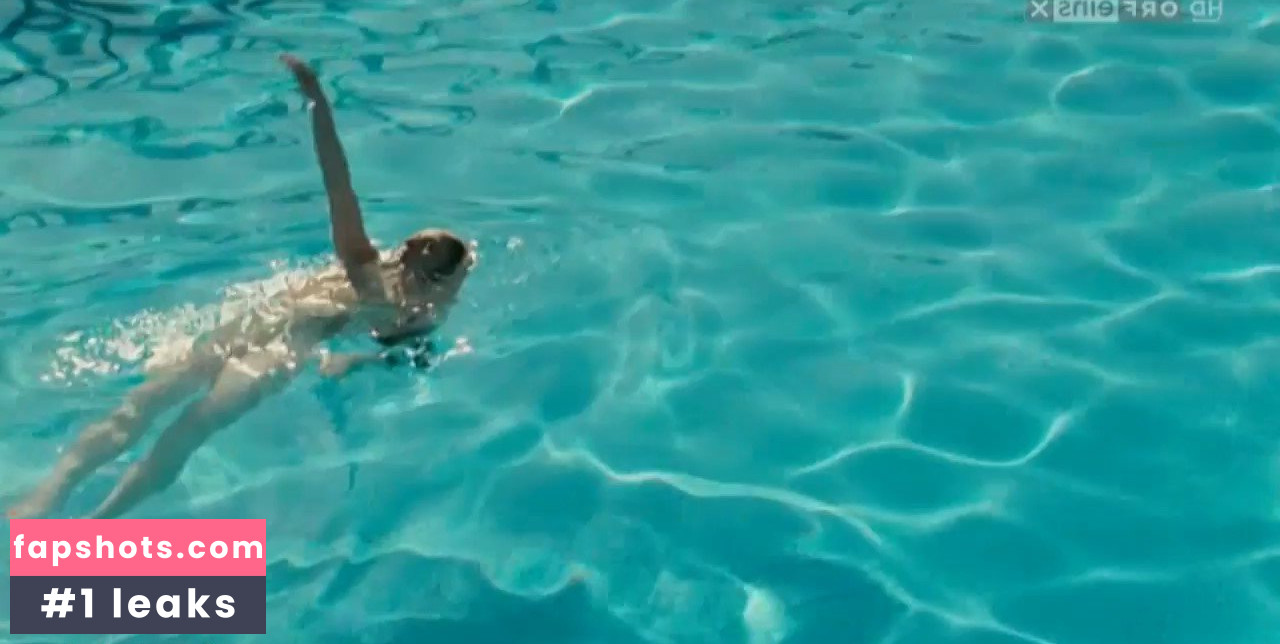 Brigitte Hobmeier gallery photo #6